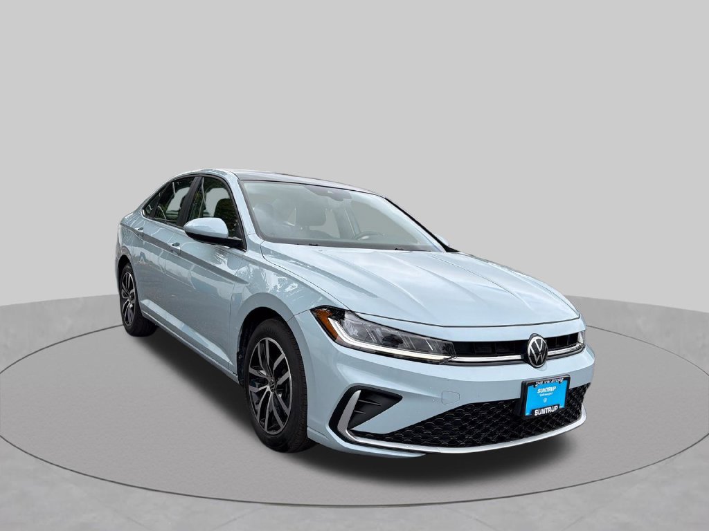 Used 2025 Volkswagen Jetta SE w/ Sunroof Package FWD image 26