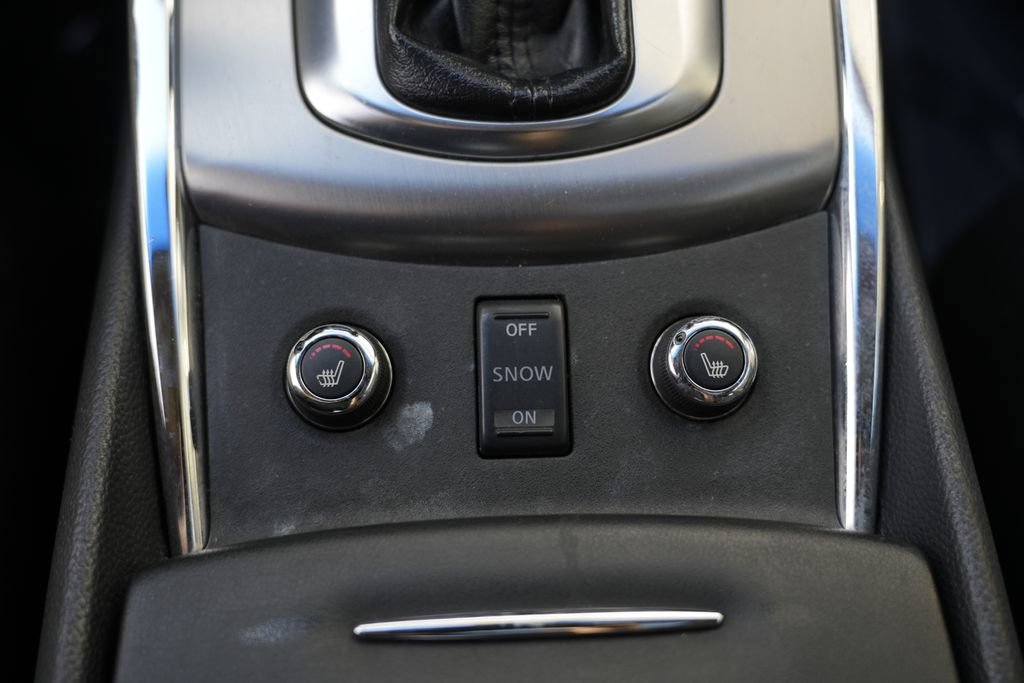 Used 2015 INFINITI Q40 AWD w/ Navigation Package image 57