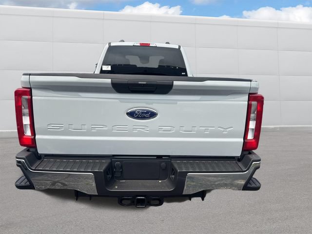 New 2026 Ford F250 XLT AWD/4WD image 3