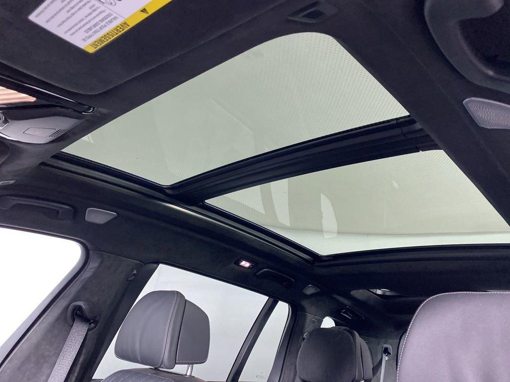 Certified 2025 BMW X7 M60i image 25