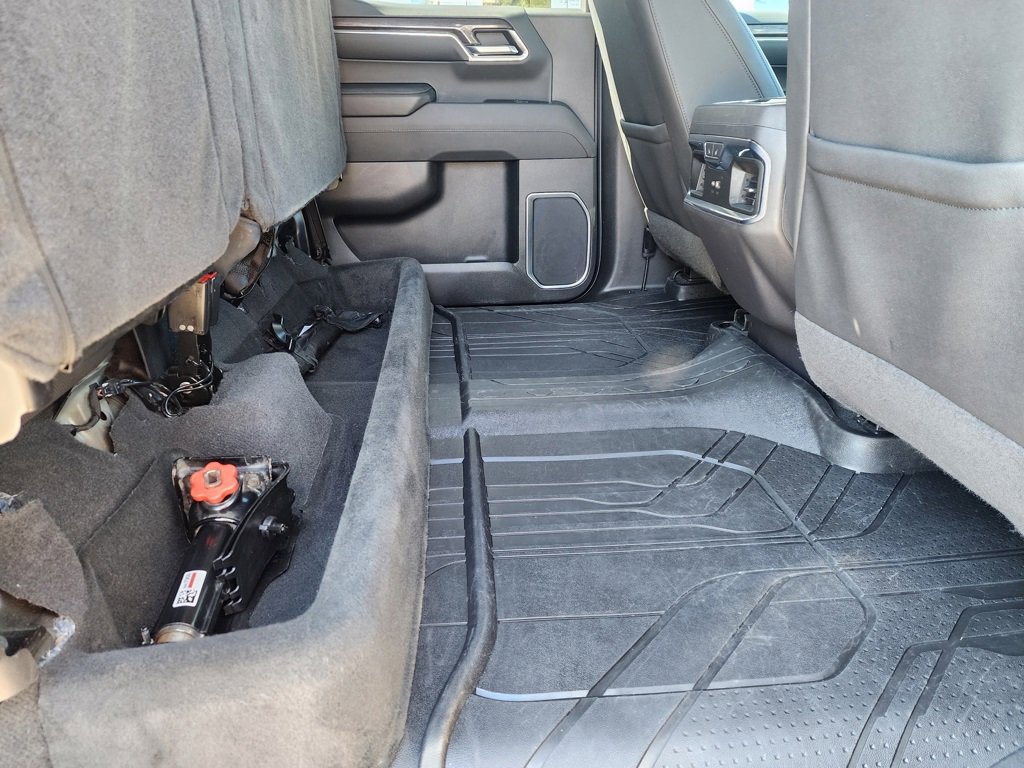 Certified 2024 Chevrolet Silverado 1500 LTZ w/ Technology Package image 19