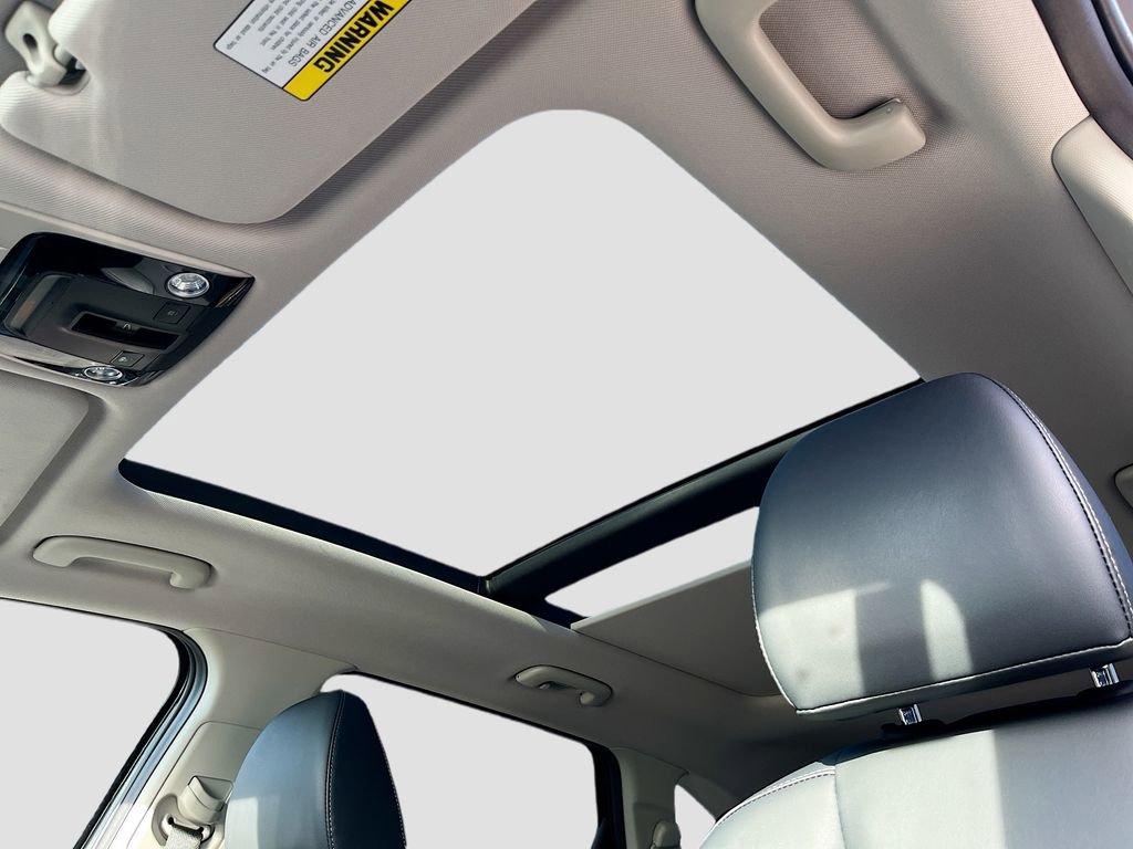 Certified 2025 Kia Sorento EX w/ EX Panoramic Sunroof Package image 35