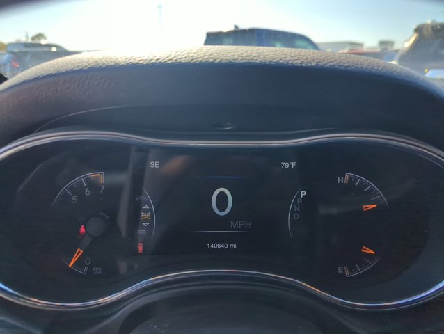 Used 2019 Jeep Grand Cherokee Laredo image 15