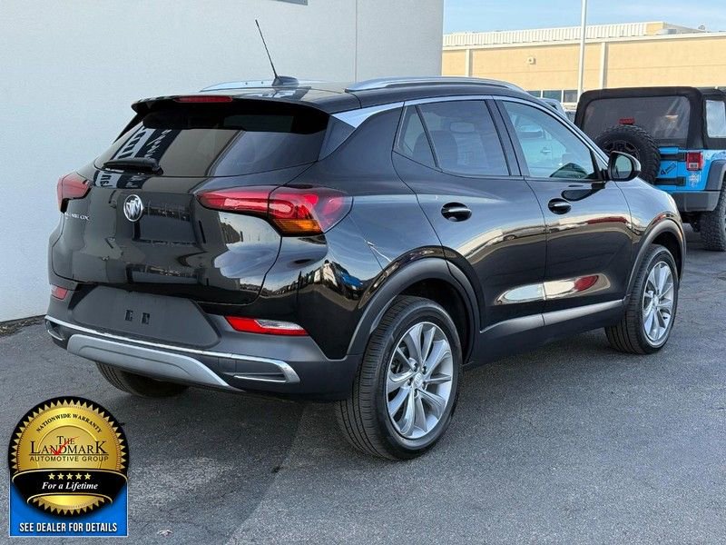 Used 2023 Buick Encore GX Essence w/ Experience Buick Package image 3