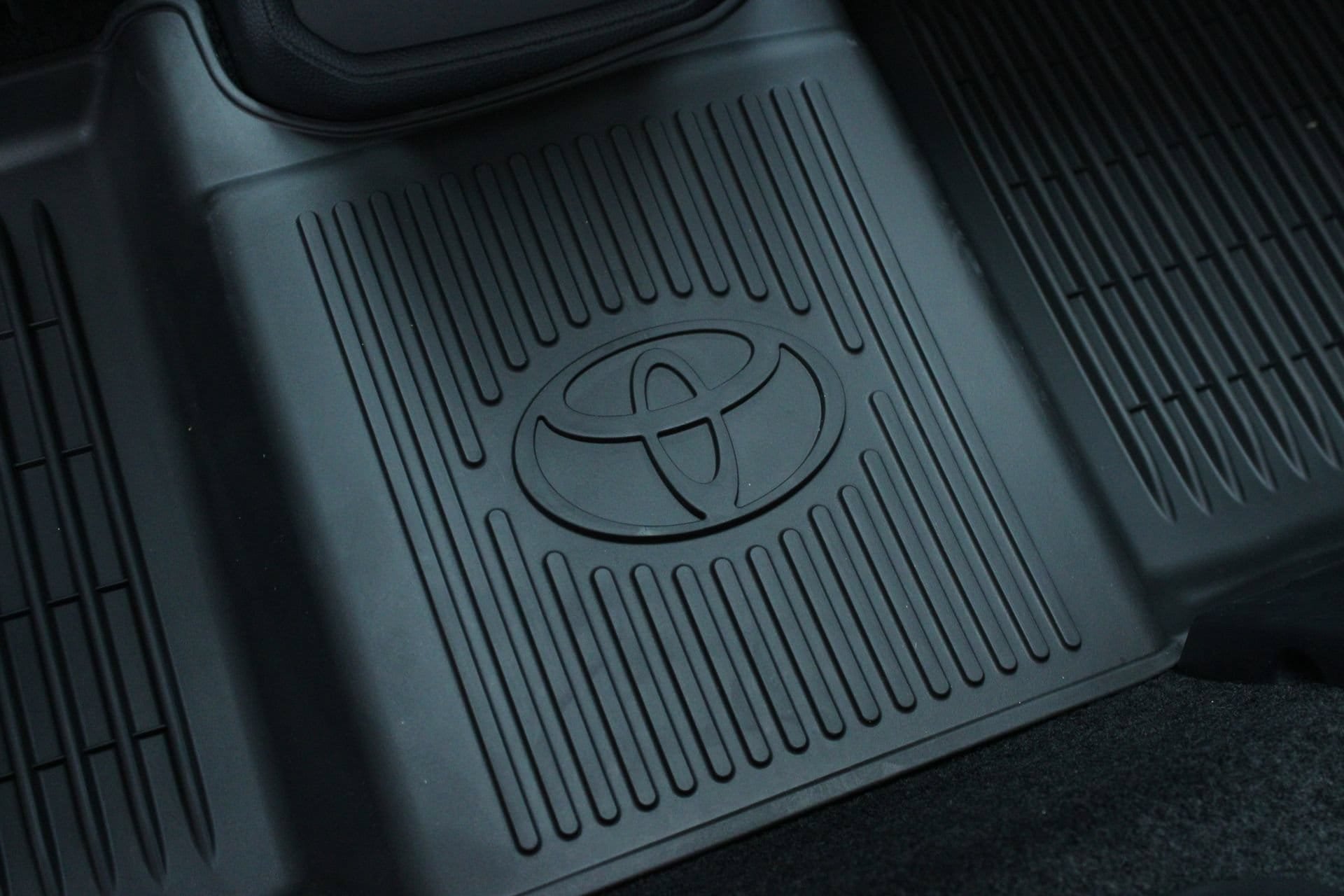 New 2026 Toyota Highlander XLE AWD/4WD image 25