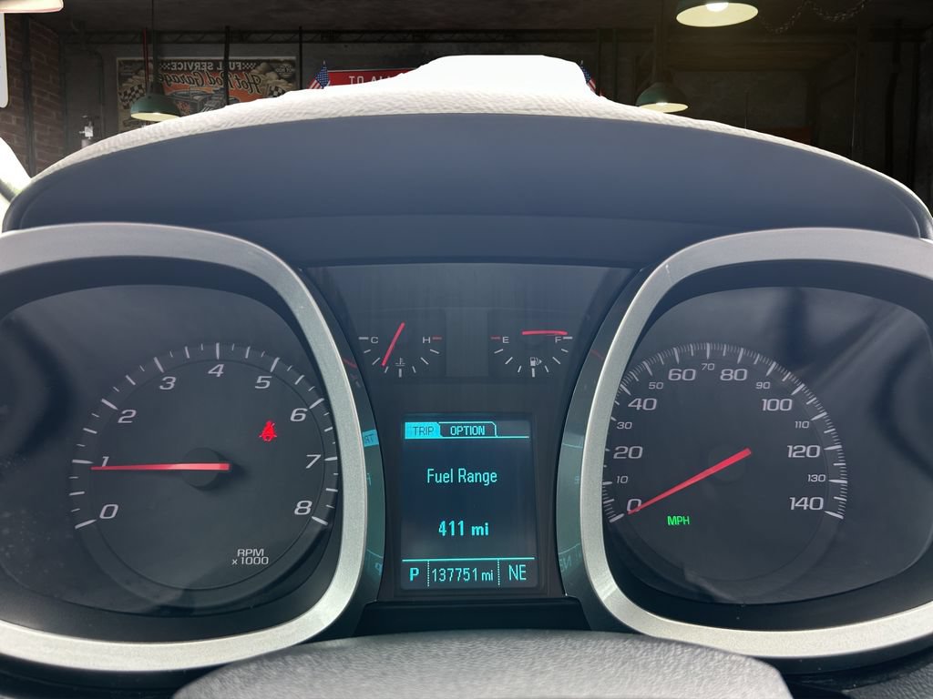 Used 2017 Chevrolet Equinox LT w/ Convenience Package FWD image 20
