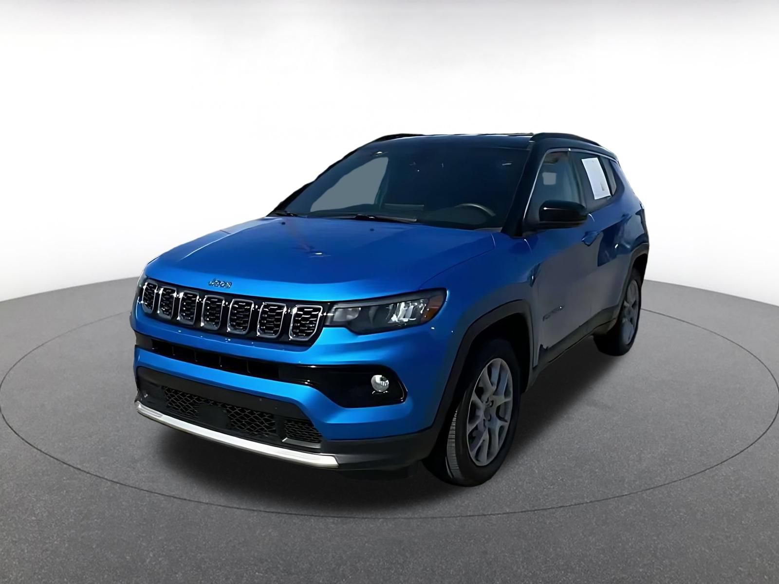Used 2025 Jeep Compass Limited AWD/4WD image 6