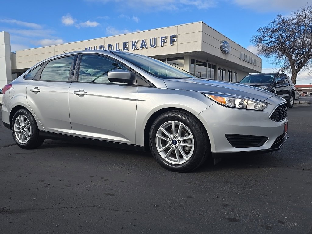 Used 2018 Ford Focus SE image 1