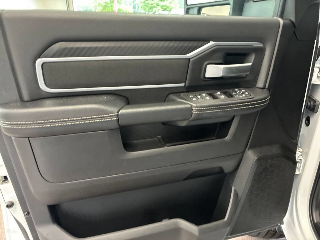 Certified 2026 RAM 2500 Big Horn AWD/4WD image 13