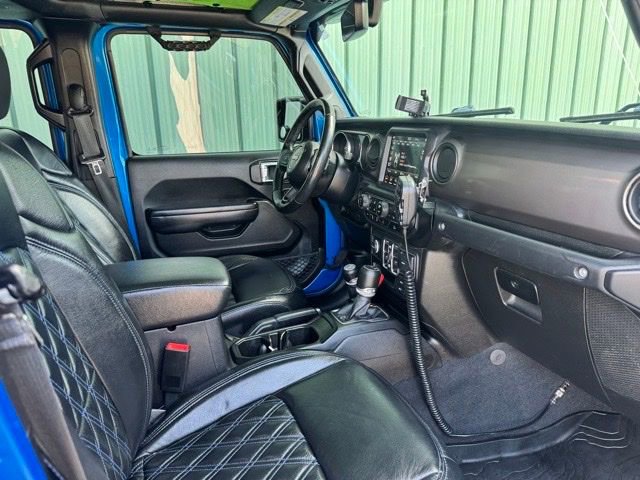 Used 2020 Jeep Gladiator Sport w/ Quick Order Package 24S AWD/4WD image 45