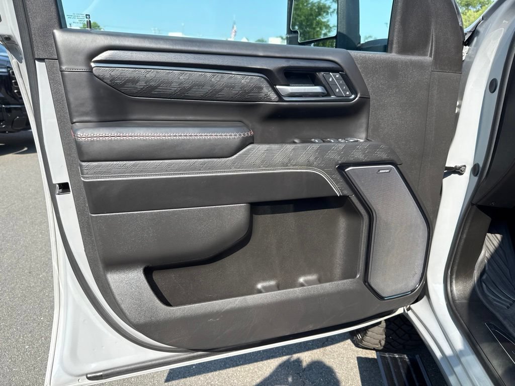Used 2025 GMC Sierra 2500 AT4X w/ AT4X AEV Edition AWD/4WD image 22