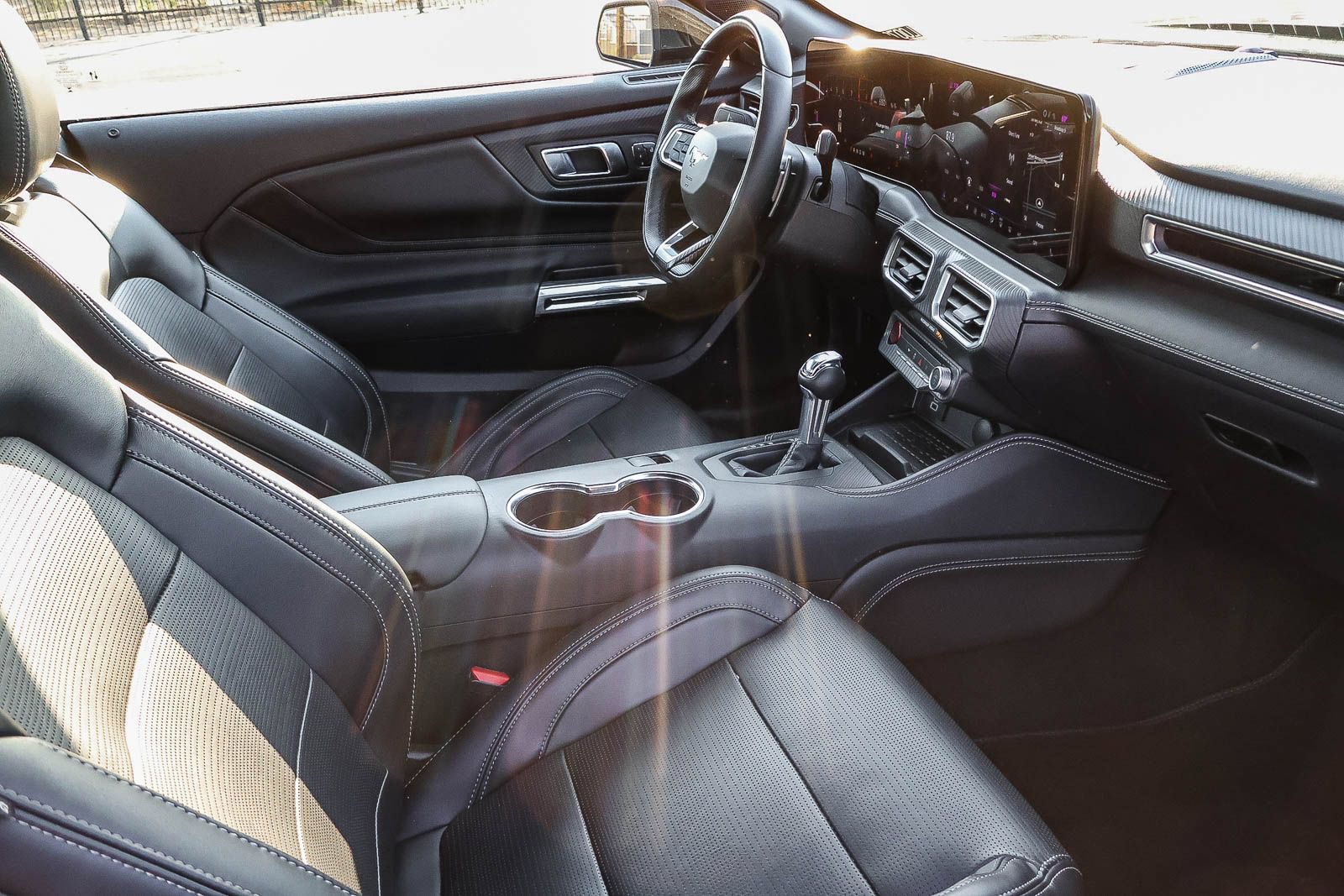 Used 2024 Ford Mustang GT Premium RWD image 17