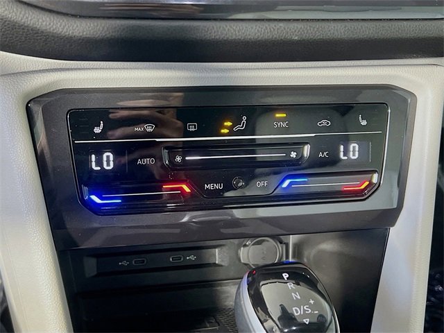 Used 2024 Volkswagen Tiguan SE image 22