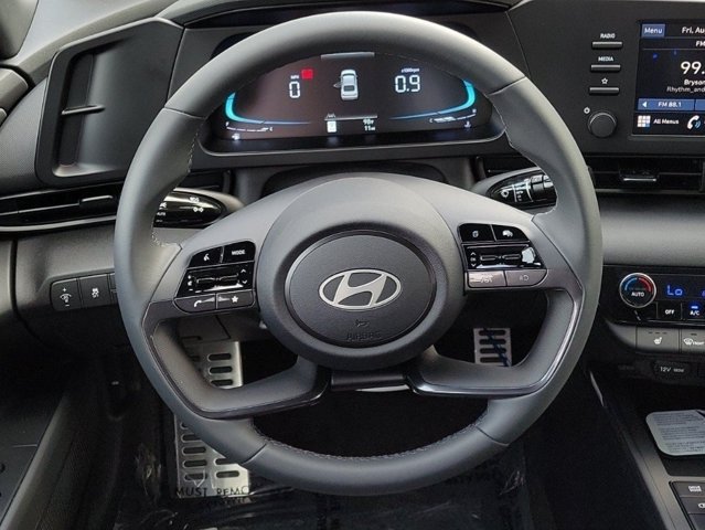 New 2026 Hyundai Elantra SEL Sport FWD image 11