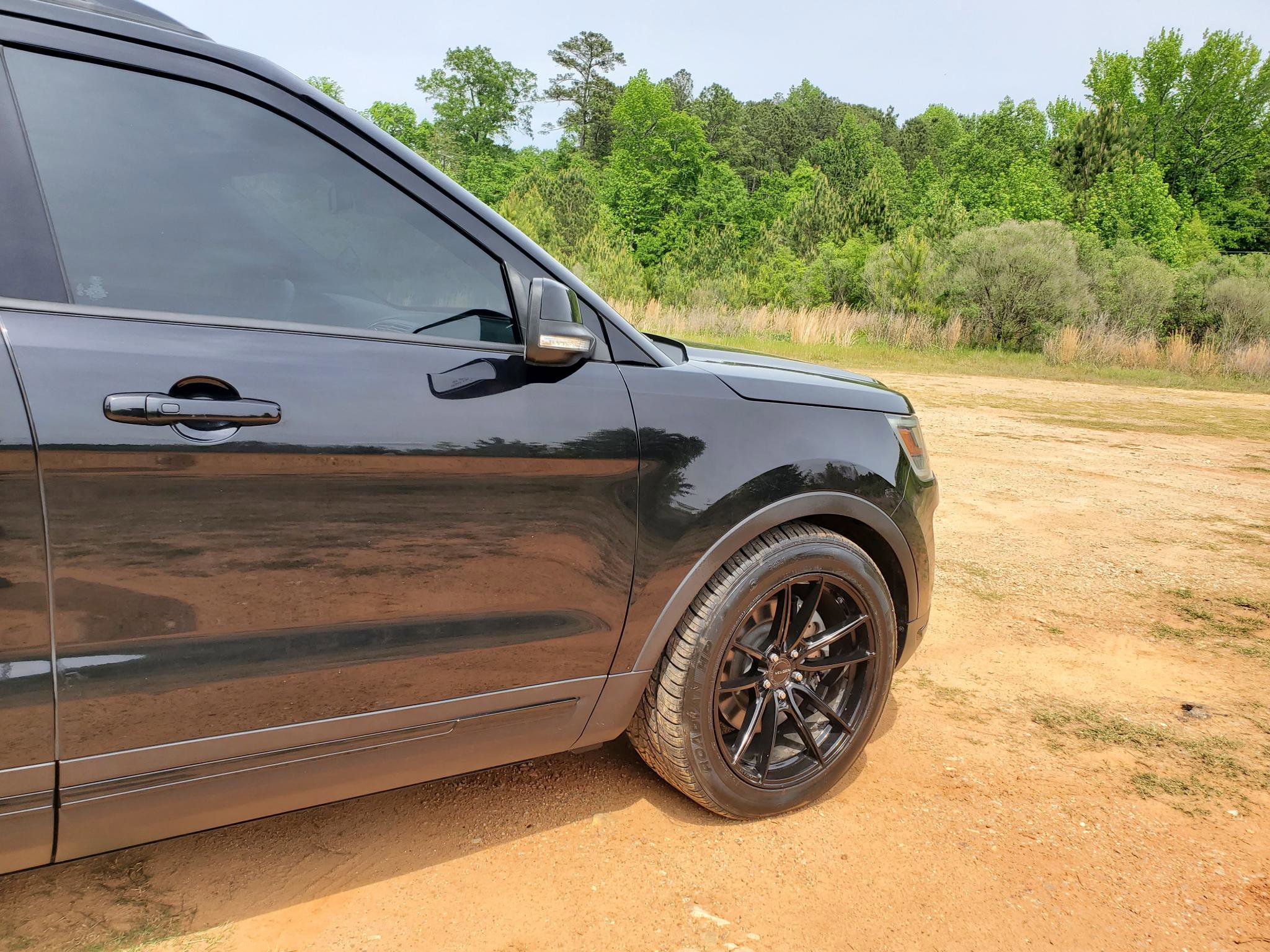Used 2019 Ford Explorer Sport w/ Equipment Group 401A image 8