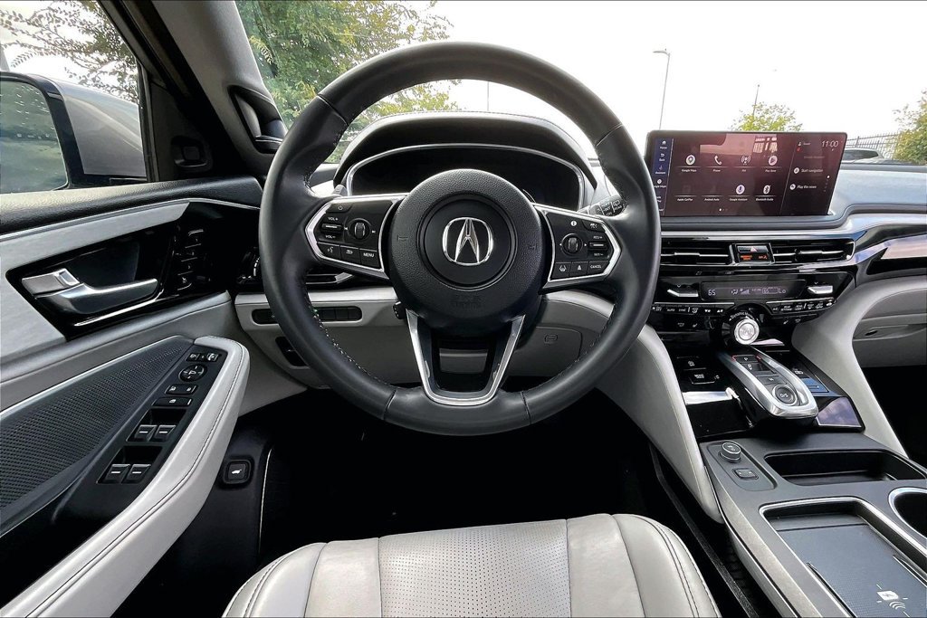 Certified 2025 Acura MDX w/ Technology Package AWD/4WD image 6