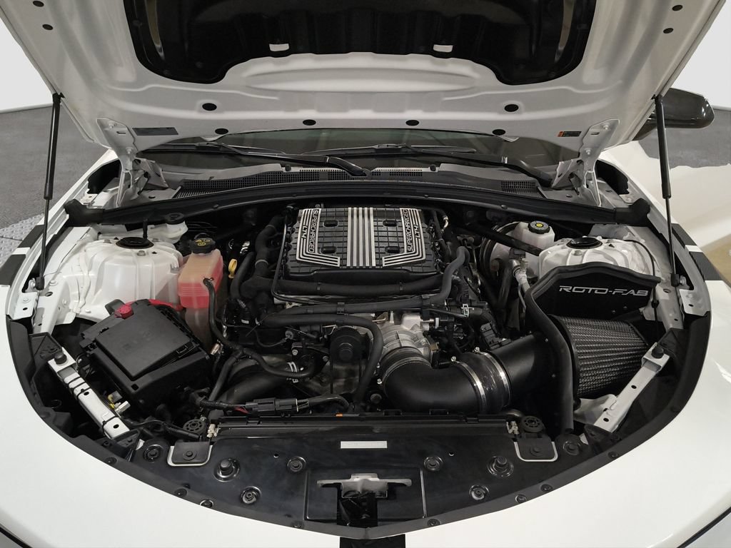 Used 2017 Chevrolet Camaro ZL1 RWD image 17