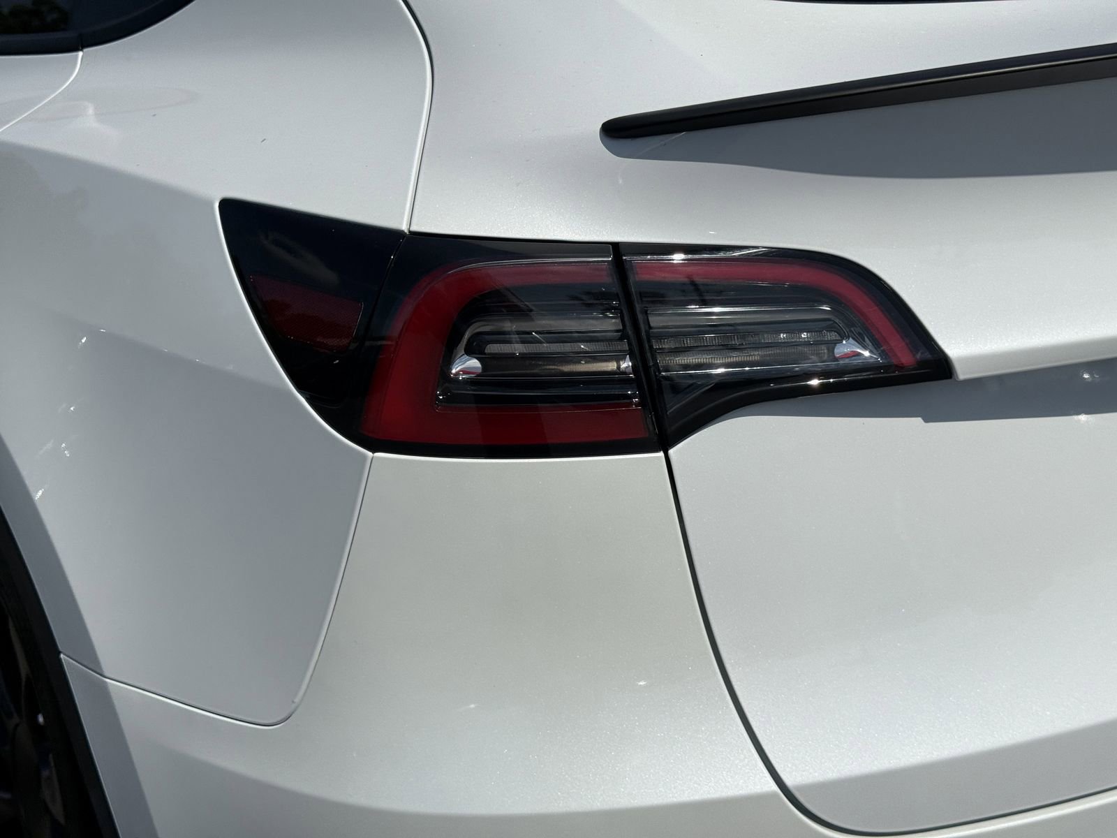 Used 2022 Tesla Model Y Long Range AWD/4WD image 8