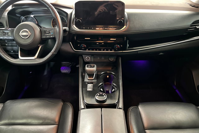 Used 2023 Nissan Rogue SL w/ SL Premium Package image 13