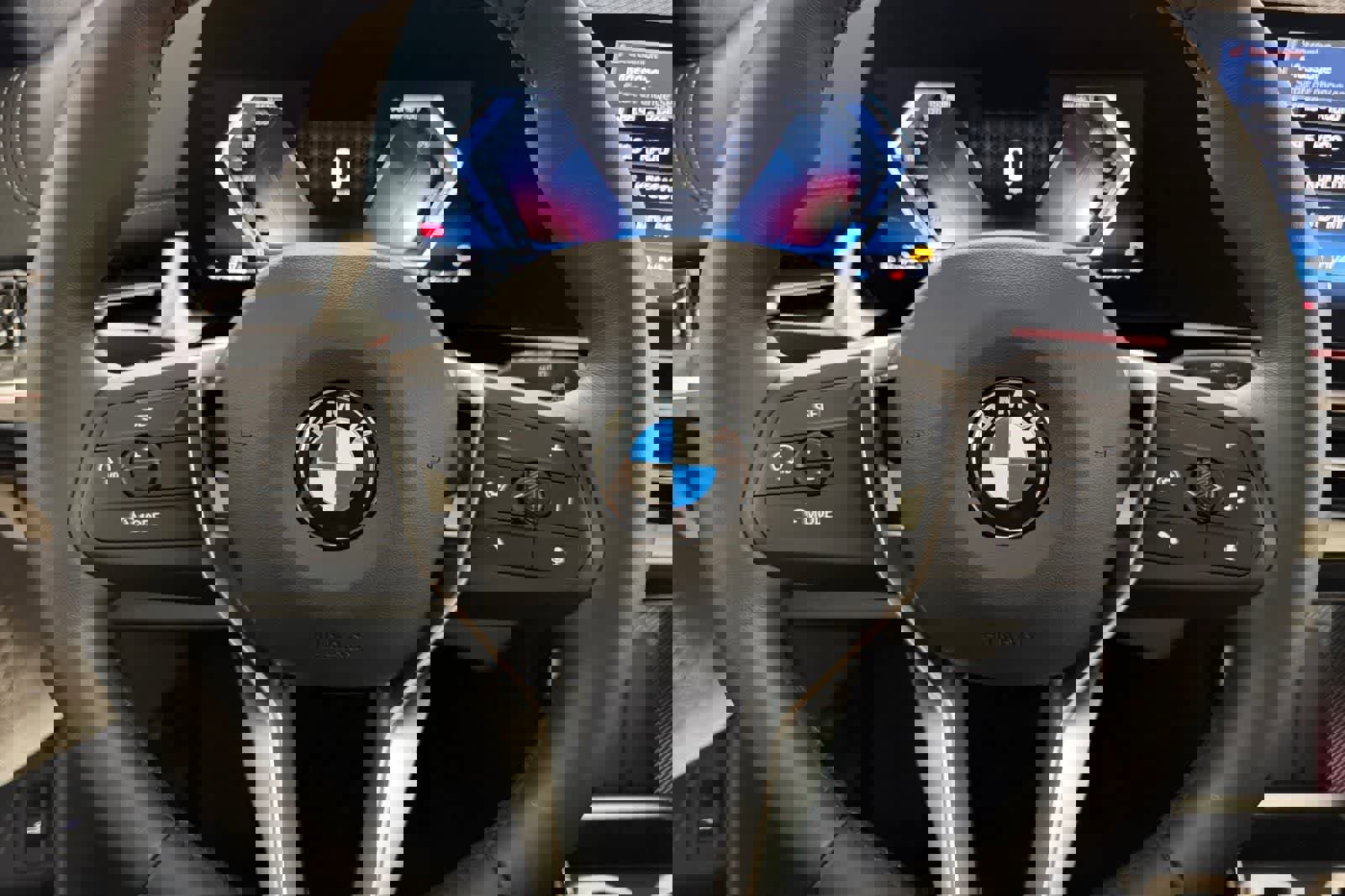 Used 2026 BMW X1 xDrive28i w/ Technology Package image 23