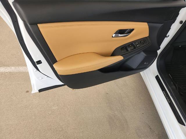 Certified 2025 Nissan Sentra SV w/ SV Premium Package FWD image 30