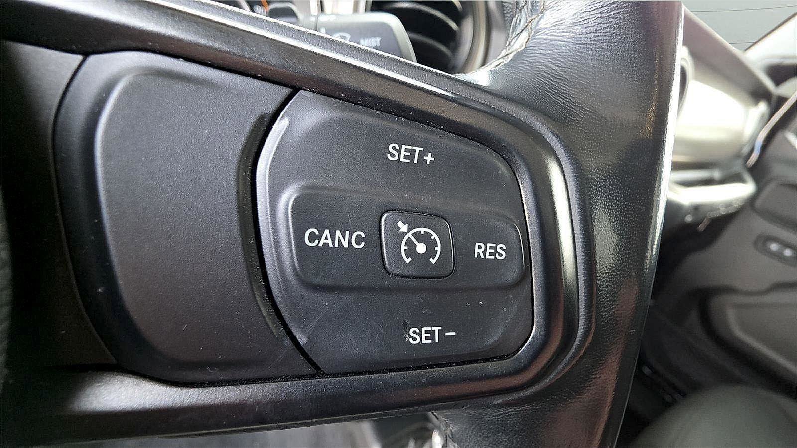 Used 2020 Jeep Wrangler Unlimited Sport S image 11
