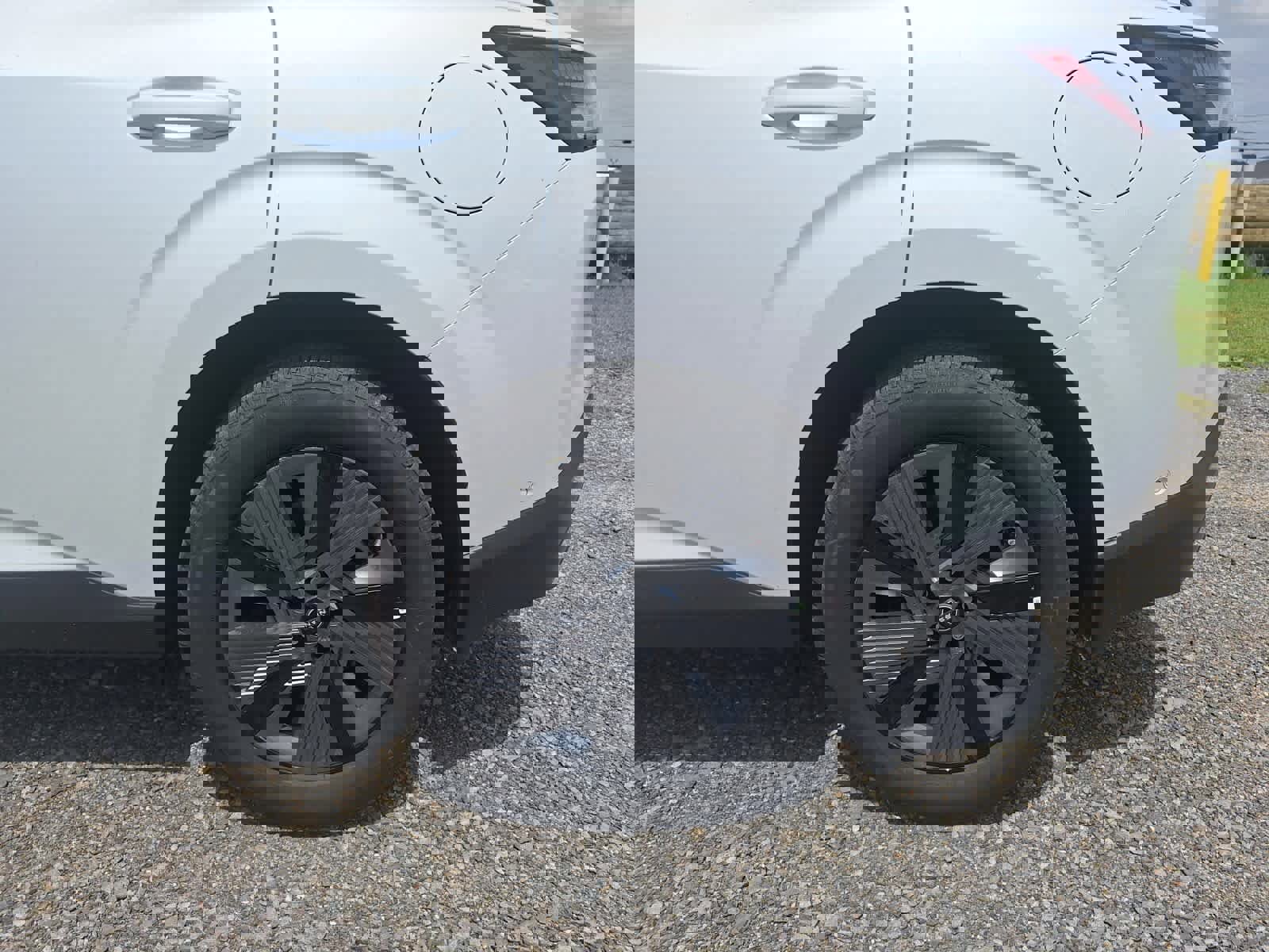 New 2025 Nissan Kicks Play S image 26