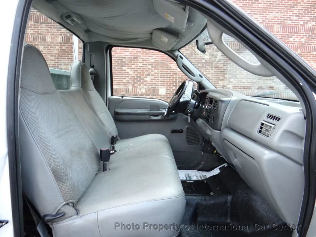 Used 2004 Ford F350 2WD Regular Cab Super Duty image 10