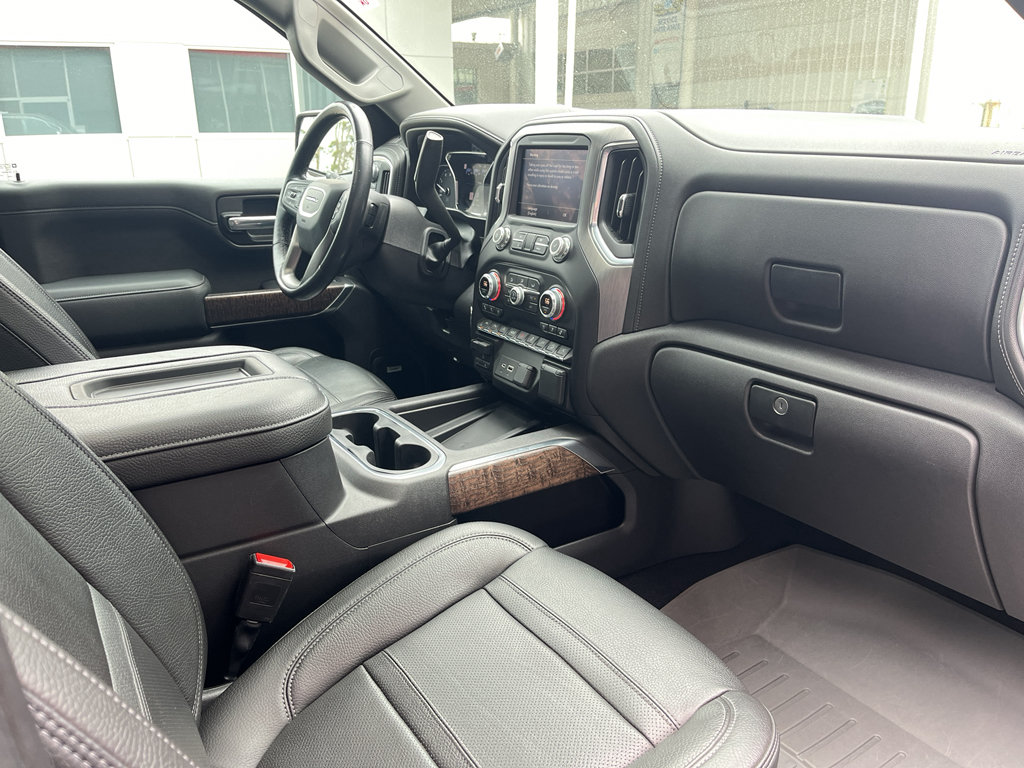 Used 2021 GMC Sierra 1500 Denali w/ Denali Ultimate Package AWD/4WD image 17