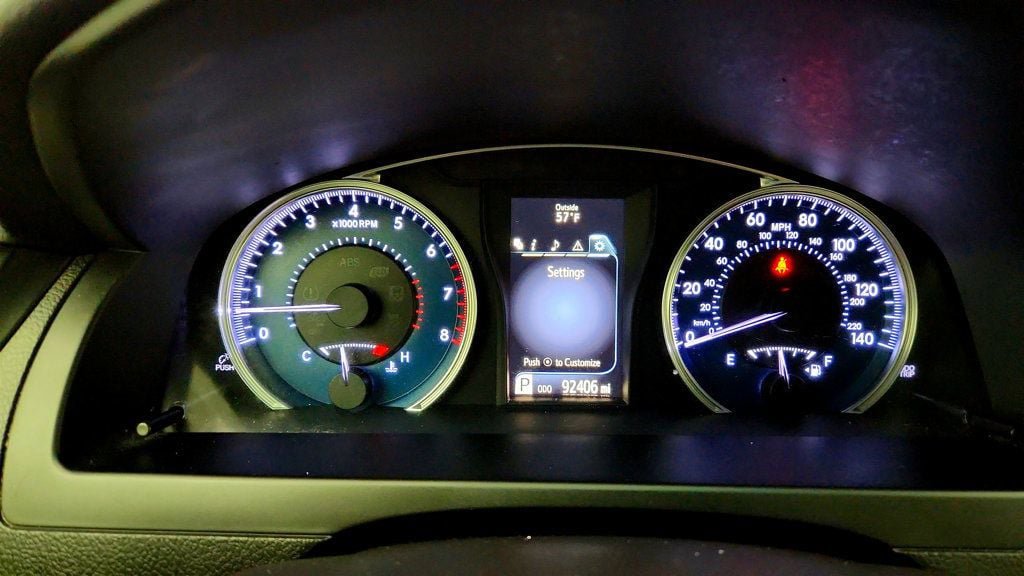 Used 2015 Toyota Camry LE FWD image 14