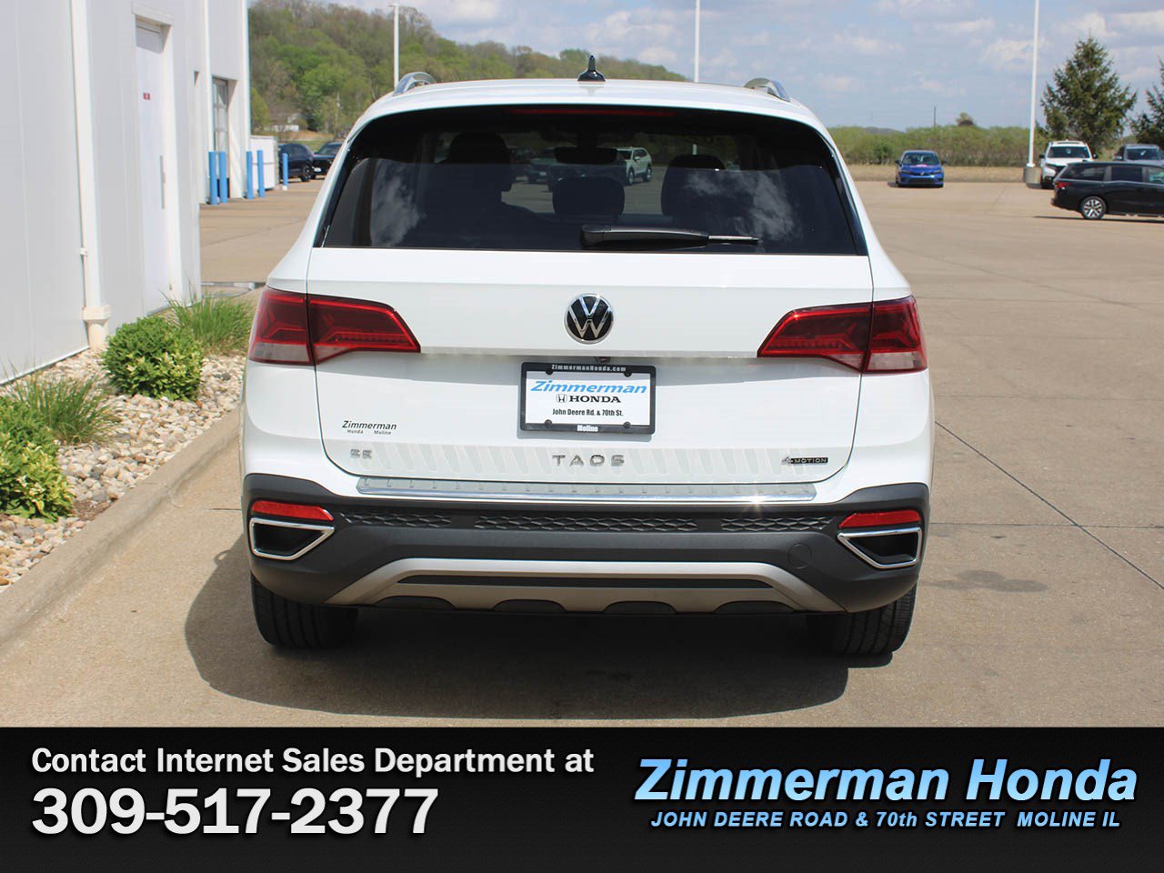 Used 2023 Volkswagen Taos SE AWD/4WD image 5