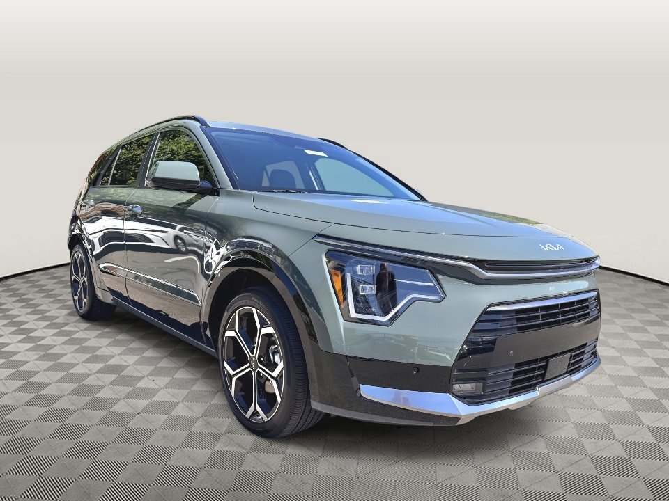New 2026 Kia Niro SX Touring FWD image 3