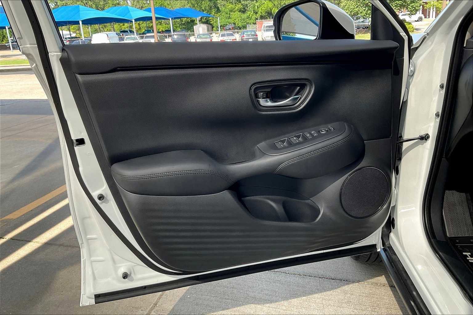 New 2026 Honda HR-V LX image 10