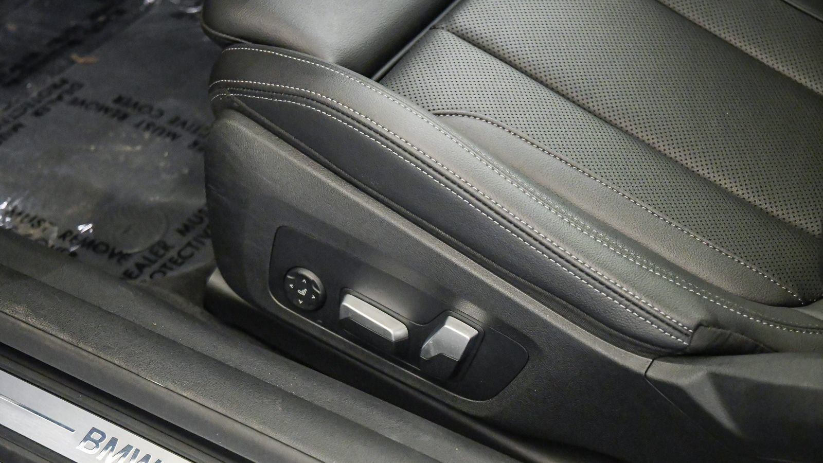 Certified 2024 BMW 430i Coupe w/ Convenience Package RWD image 23