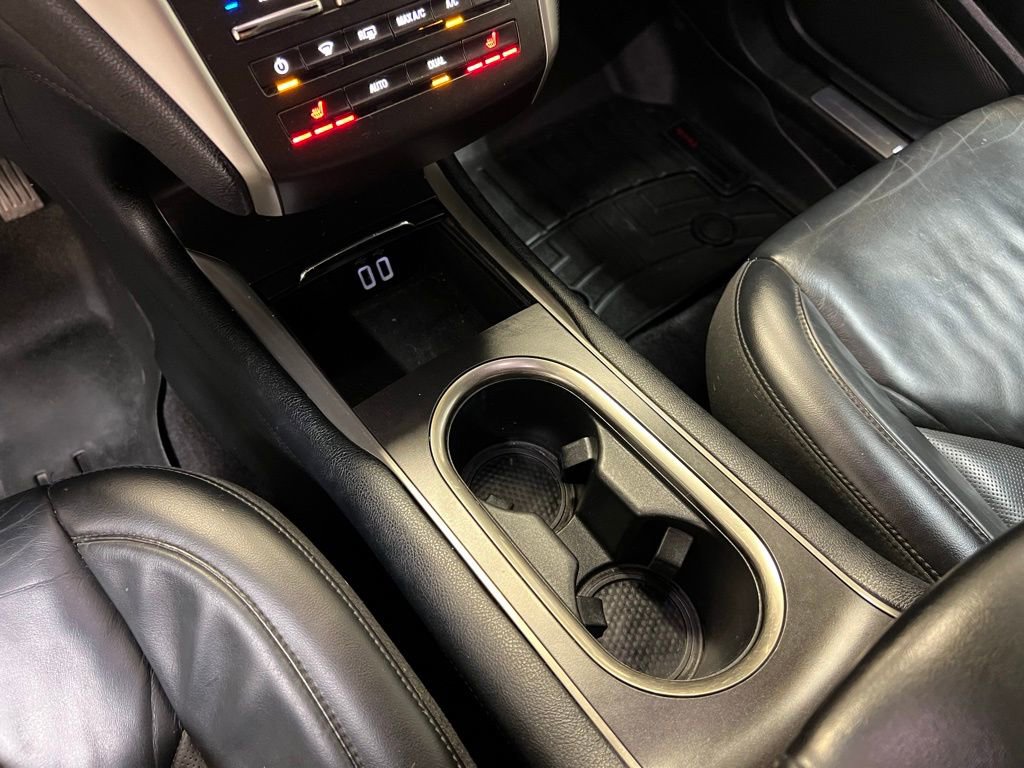 Used 2017 Lincoln MKC Select image 24