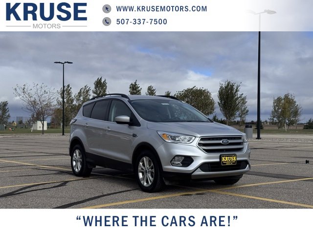 Used 2017 Ford Escape SE w/ Equipment Group 201A