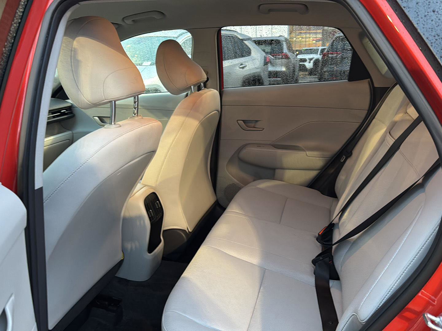 Used 2025 Hyundai Kona SEL image 9