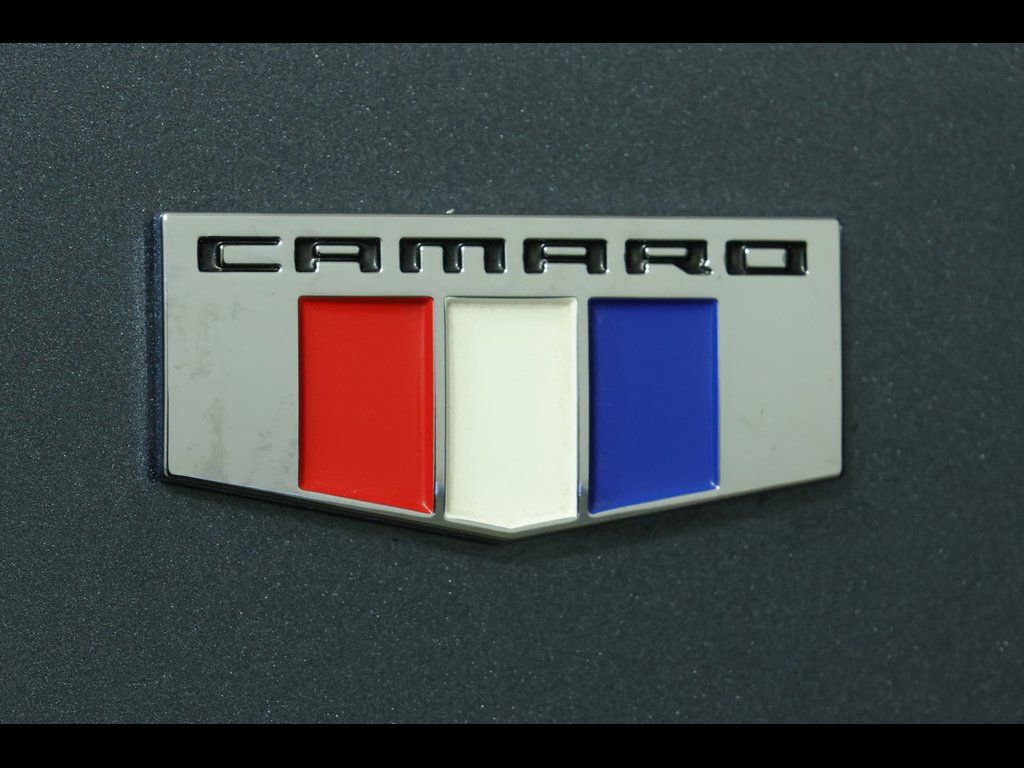 Used 2022 Chevrolet Camaro LT w/ RS Package image 14