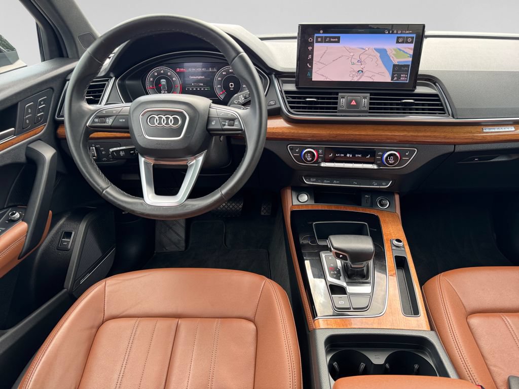 Used 2023 Audi Q5 2.0T Premium Plus w/ Premium Plus Package AWD/4WD image 18