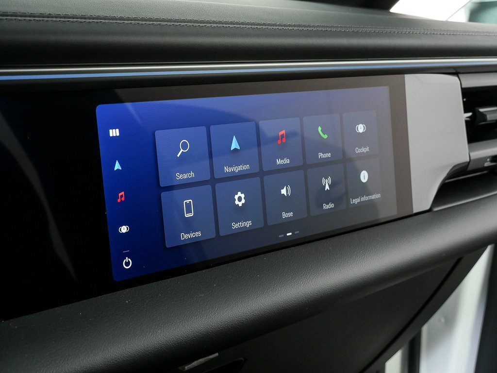 New 2025 Porsche Macan 4S Electric image 17