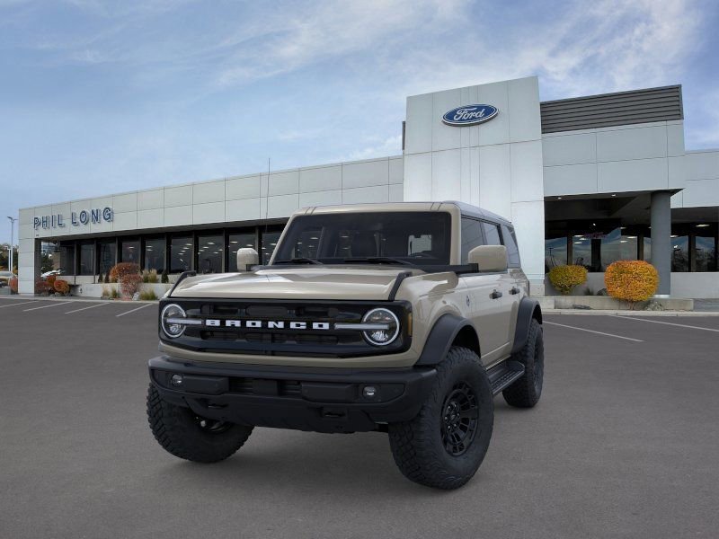 New 2026 Ford Bronco Outer Banks w/ Sasquatch Package AWD/4WD image 2
