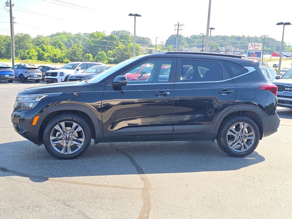 Certified 2023 Kia Seltos S FWD image 6