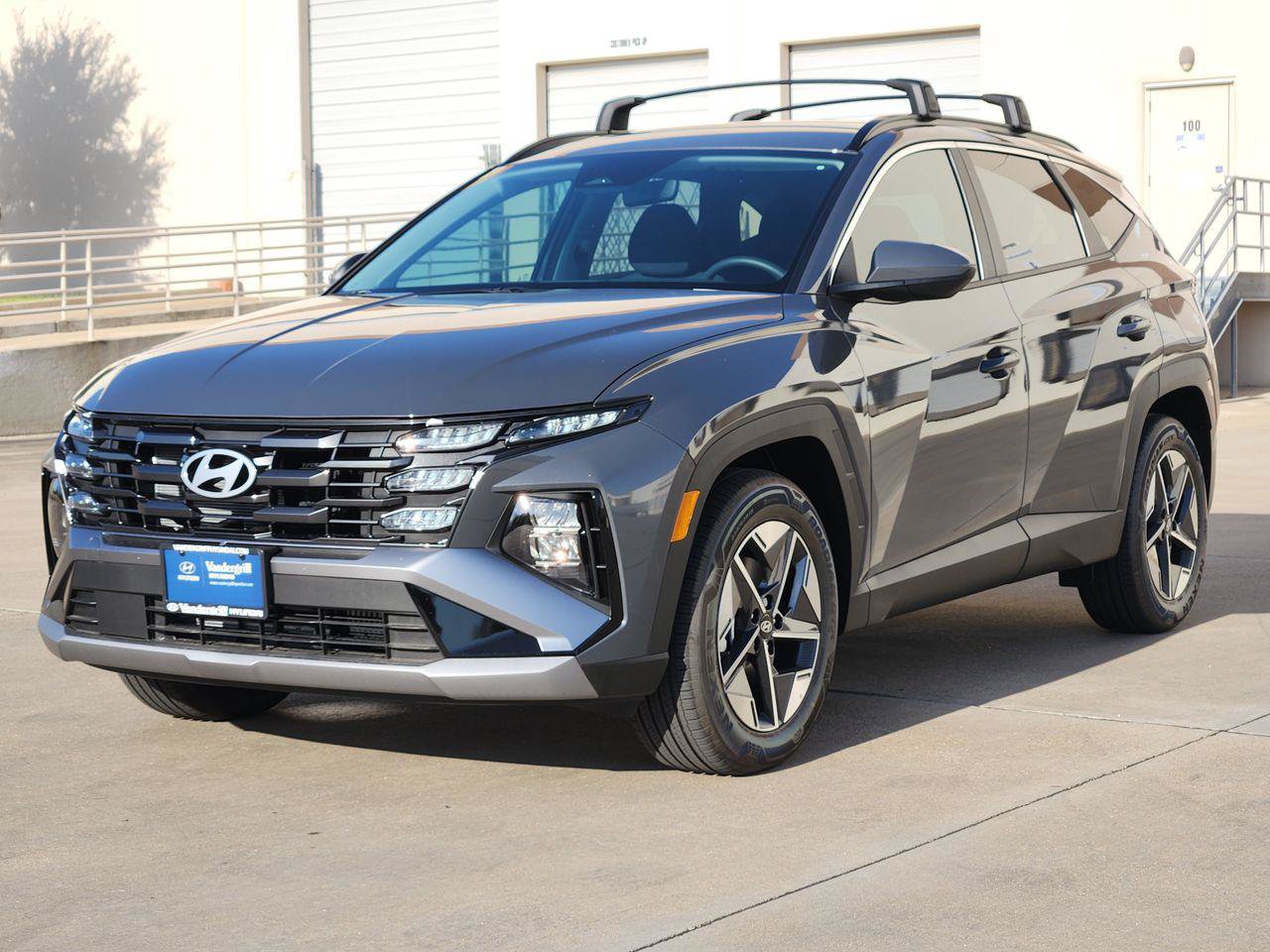 New 2026 Hyundai Tucson SEL FWD image 2
