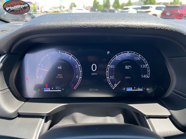 Used 2025 Jeep Grand Cherokee Altitude AWD/4WD image 15