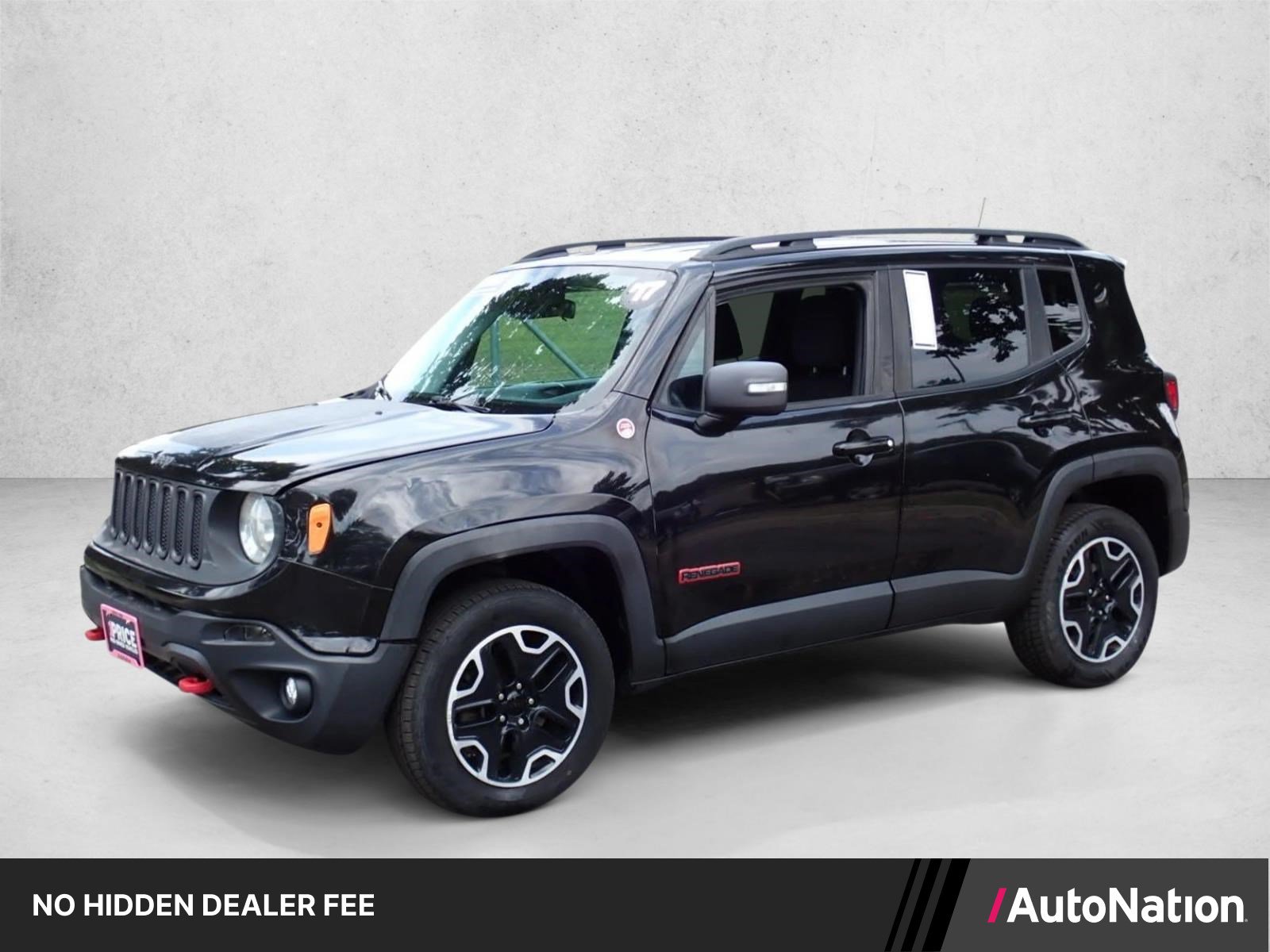 Used 2017 Jeep Renegade Trailhawk AWD/4WD image 1
