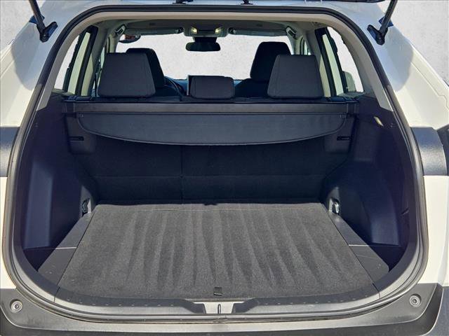 Used 2025 Toyota RAV4 XLE image 6