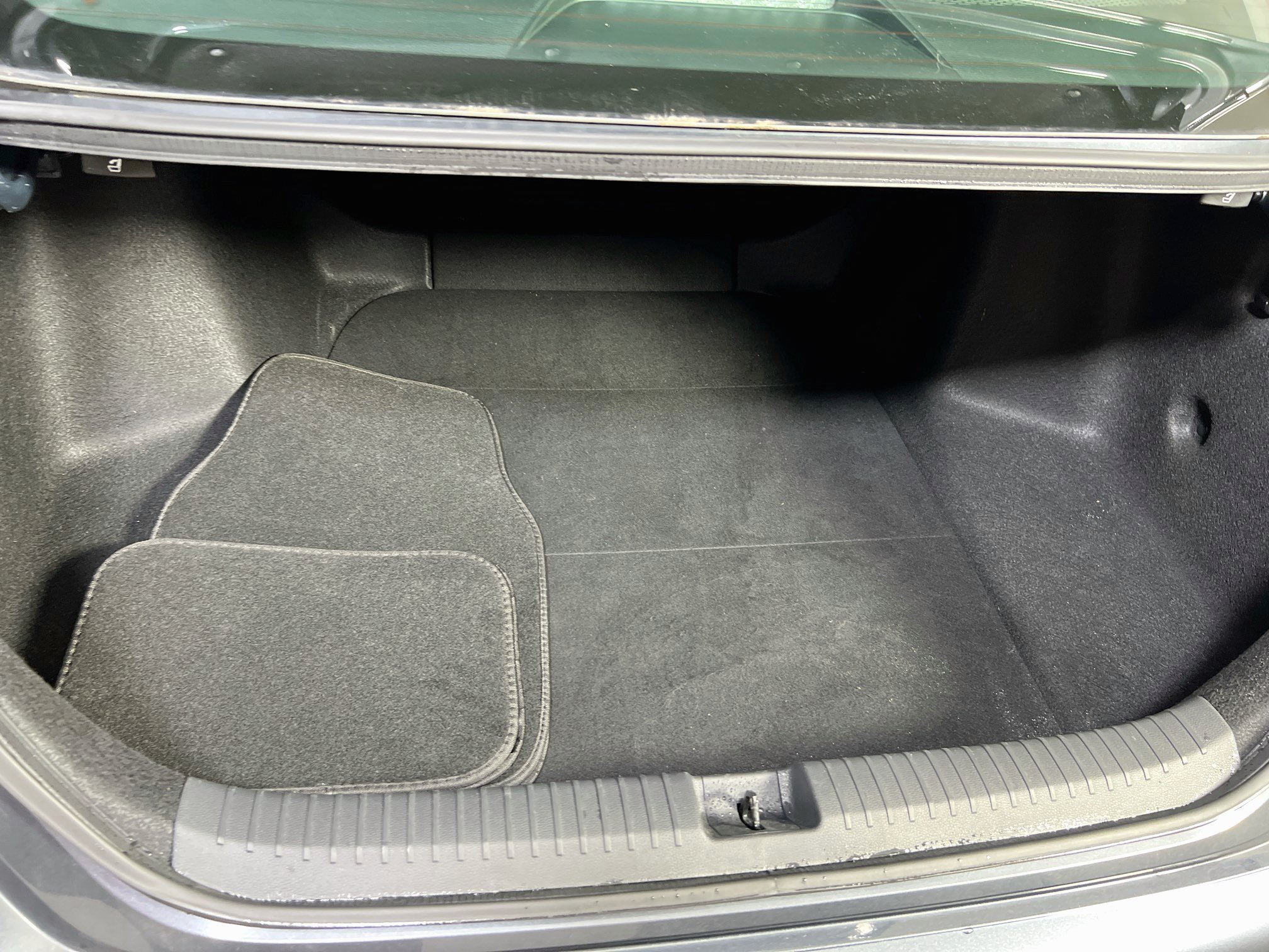 Used 2023 Honda Accord EX image 24