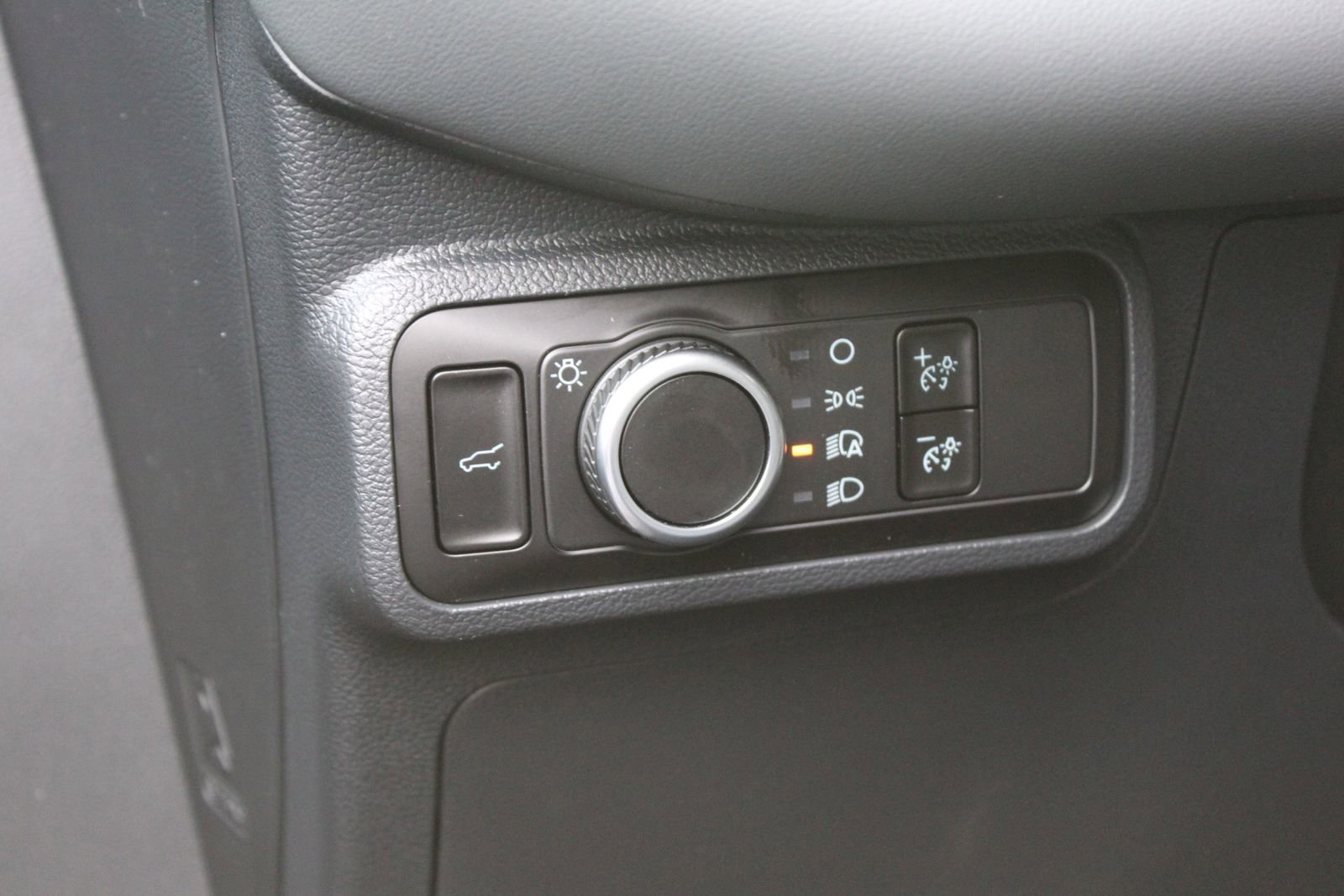 New 2026 Ford Explorer Active image 23