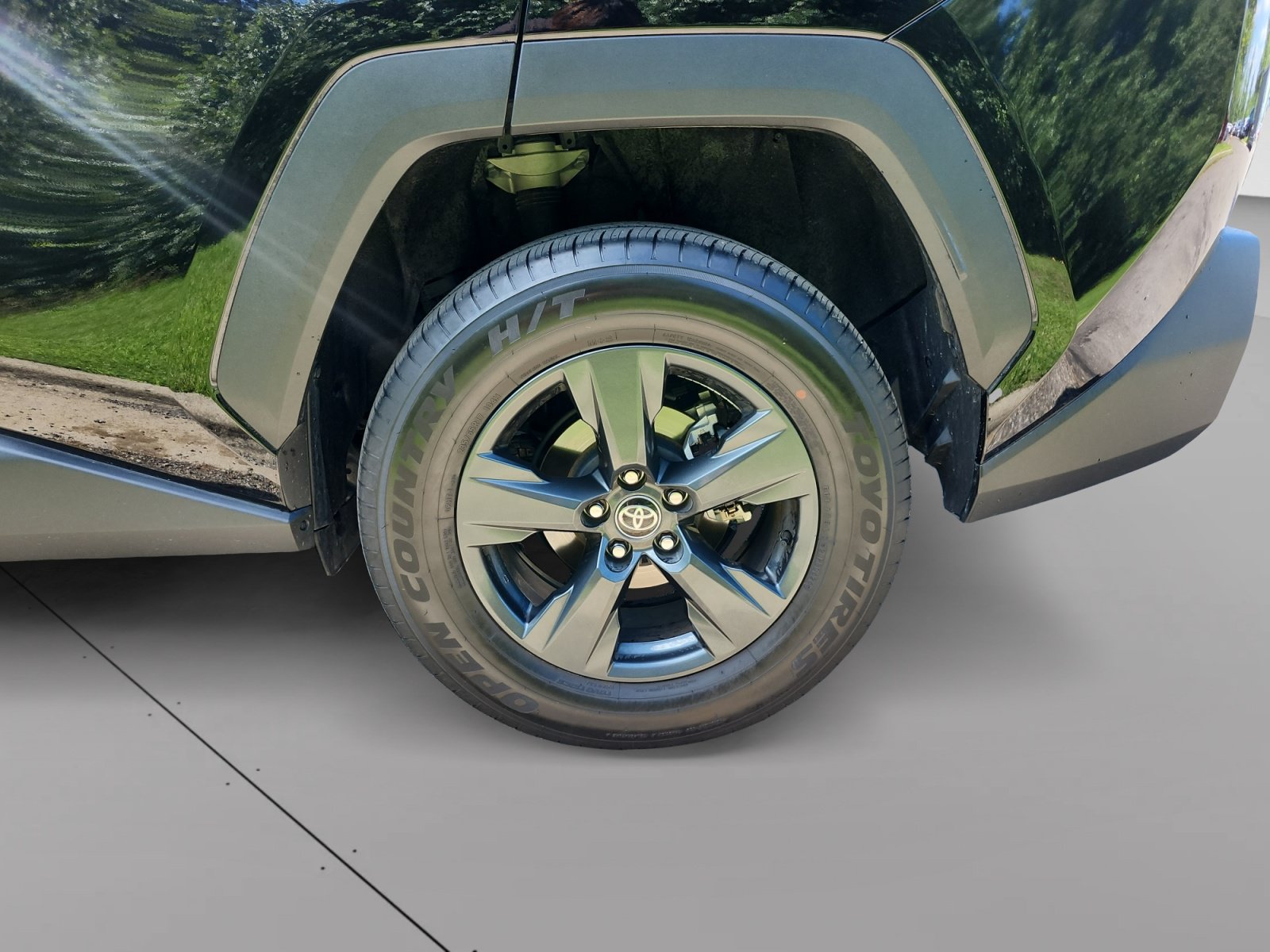Used 2026 Toyota RAV4 LE AWD/4WD image 15