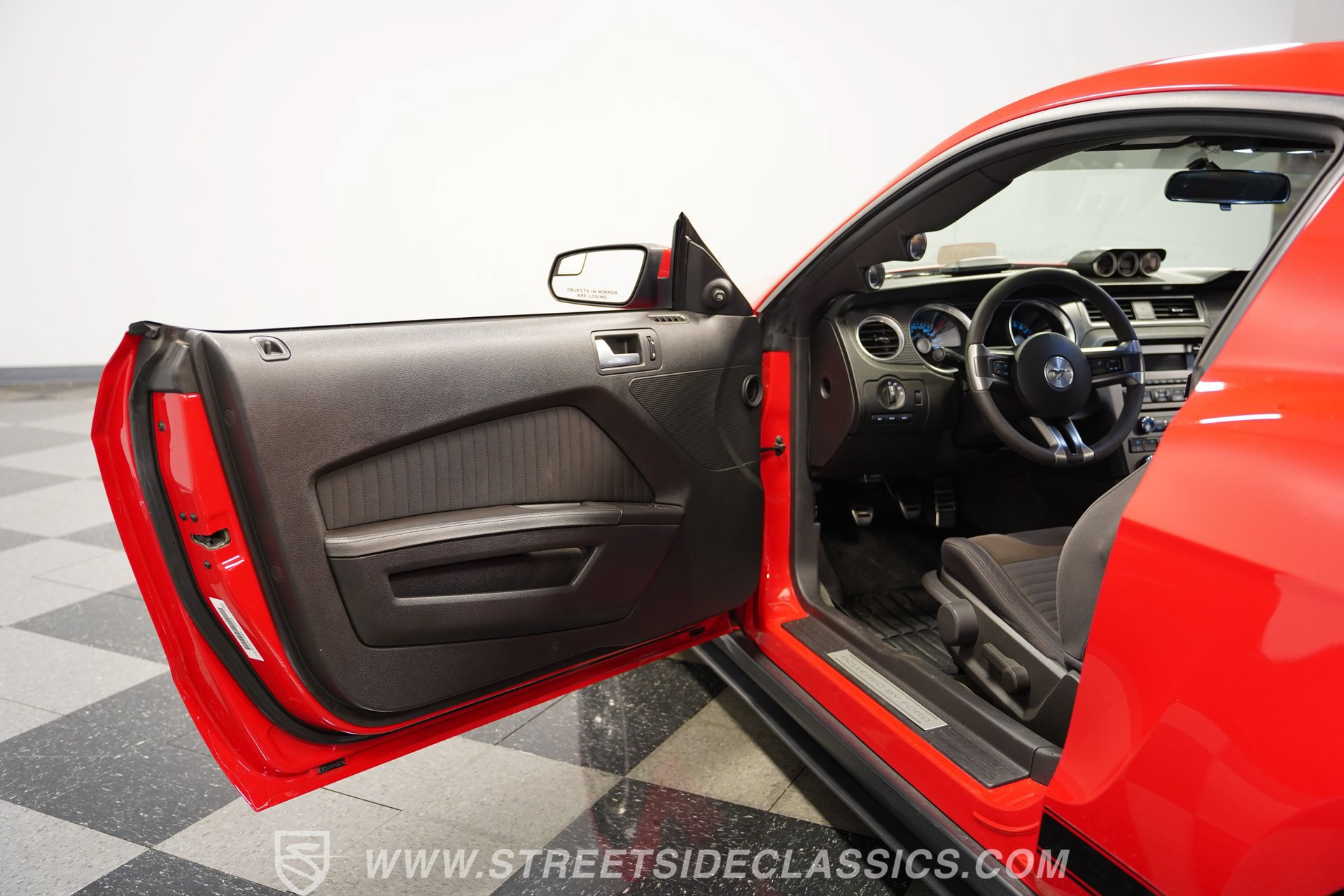 Used 2012 Ford Mustang Boss 302 w/ Boss 302 Accessory Pkg RWD image 37